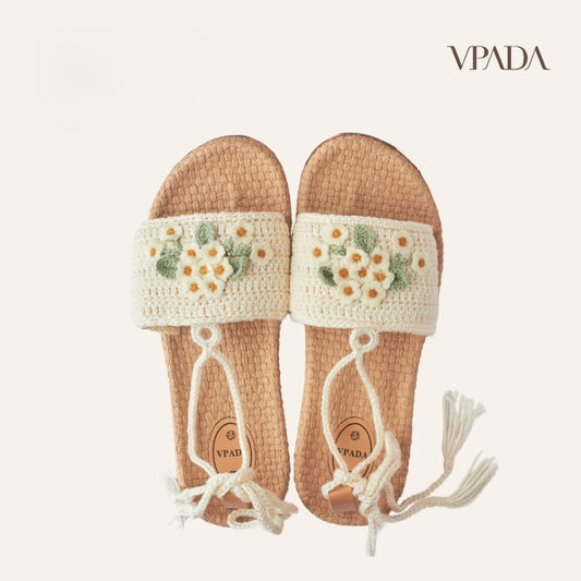 Daisy Tie Slides